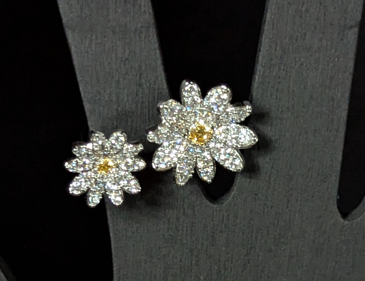 Swarovski Flower Ring